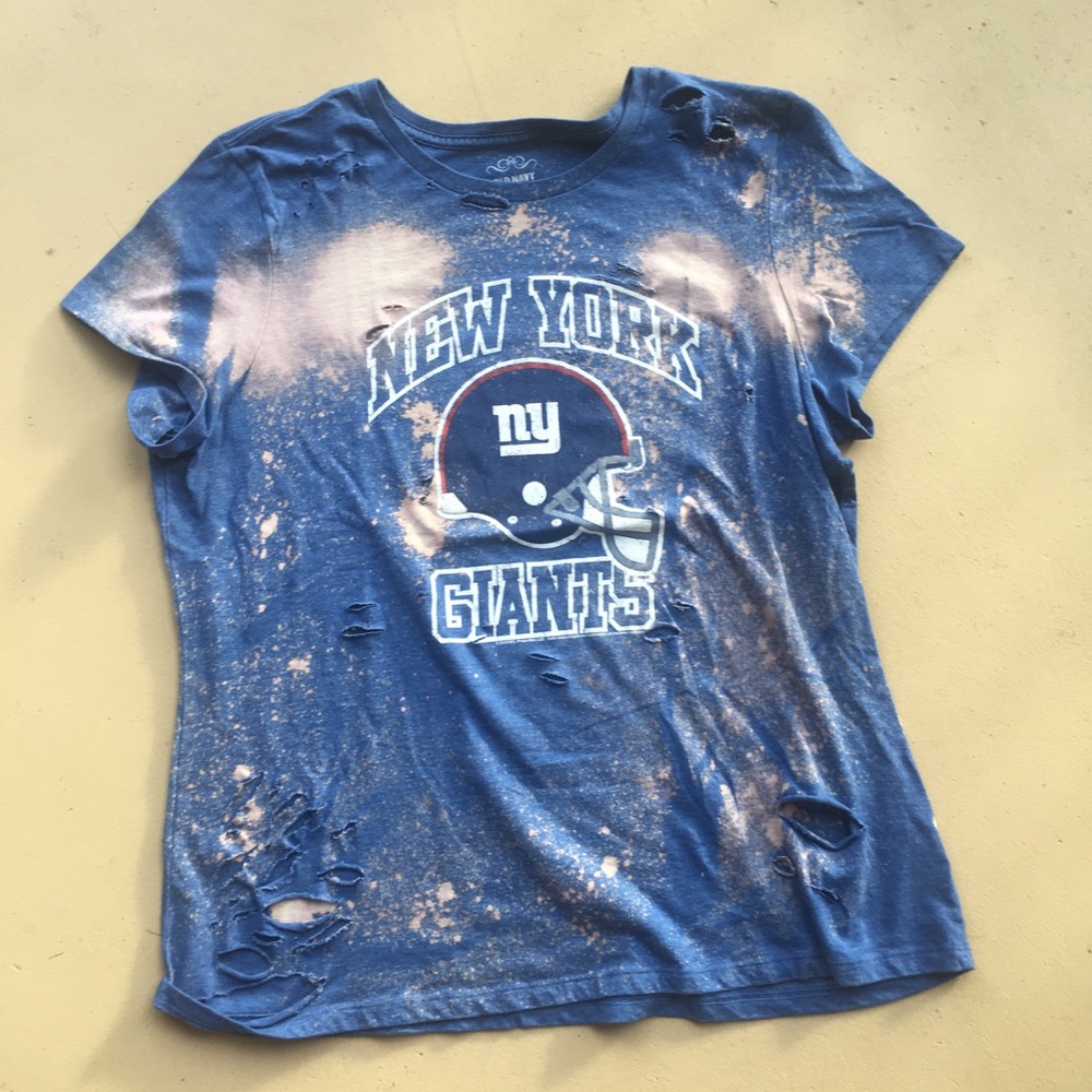 New York Giants Distressed Shirt